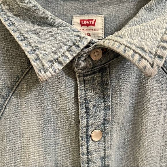 Levi  Men’s Denim Western Pearl Snap Button Down Long Sleeve Shirt - Picture 6 of 12